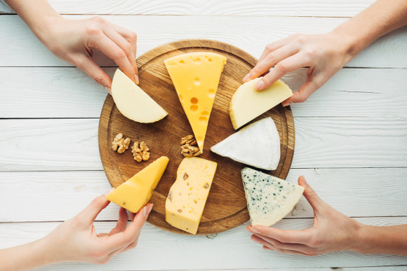 Quels fromages peut-on manger quand on est intolérant au lactose ?