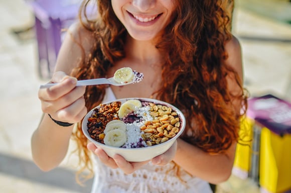 Açaï Bowl : pourquoi ce petit-déjeuner tendance séduit tant ?