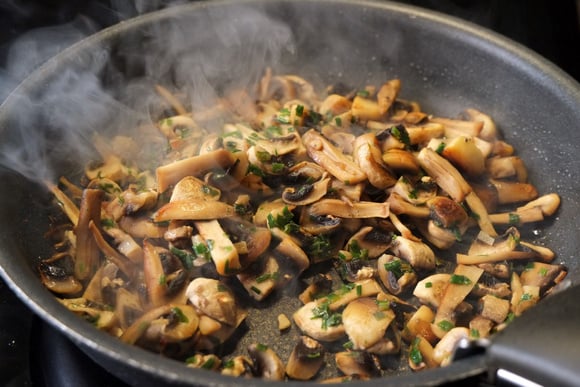 Ne faites plus cette erreur en cuisant vos champignons, elle change tout pour le goût !