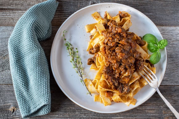 “Un plat de saison qui réchauffe” : Laurent Mariotte vous partage sa délicieuse recette de pâtes au canard