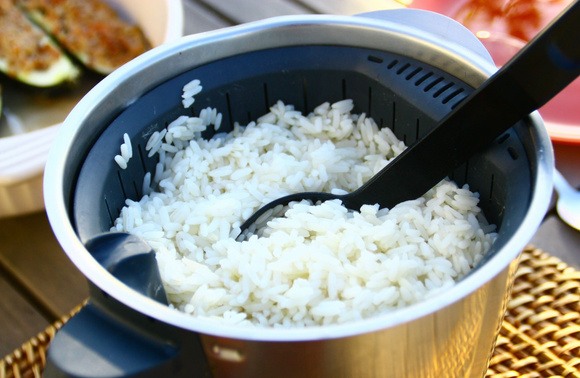 Cuisson riz / Stock-Adobe