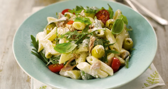 Nos 10 meilleures recettes de salades avec du thon en boite