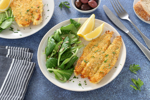 Filets de poisson pané au four. Silvia Santucci