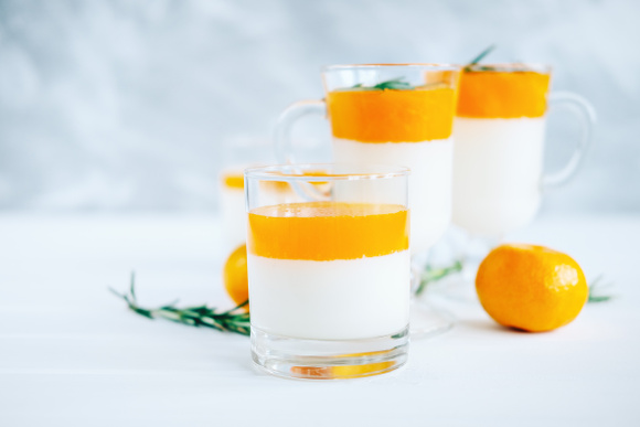 Panna Cotta Adobe Stock