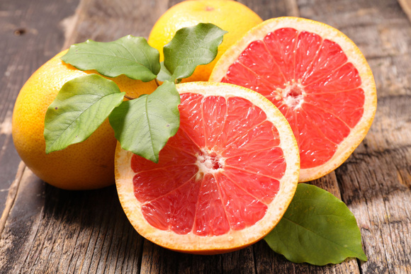 Que se passe-t-il dans notre corps quand on mange un pamplemousse ?