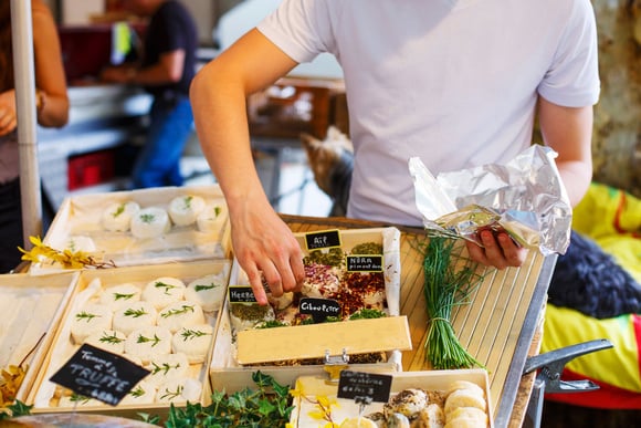 Comme ces fromages, le téton de Sainte-Agathe vient de Provence. Adobestock