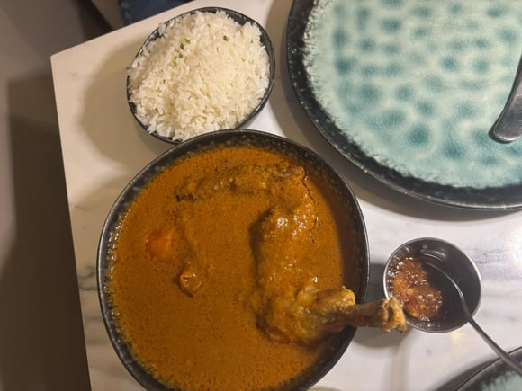 3 raisons de découvrir "Assinie", un restaurant africain où la générosité est à l'honneur !