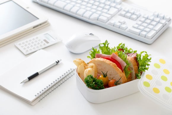 “Je voudrais vous dire quelque chose” : cette nutritionniste donne les clés de la réussite pour un déjeuner à emporter au bureau équilibré