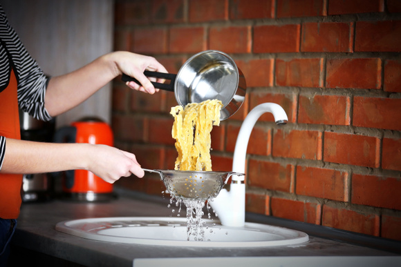 Le filet d'eau après cuisson, ami ou ennemi ? Adobestock