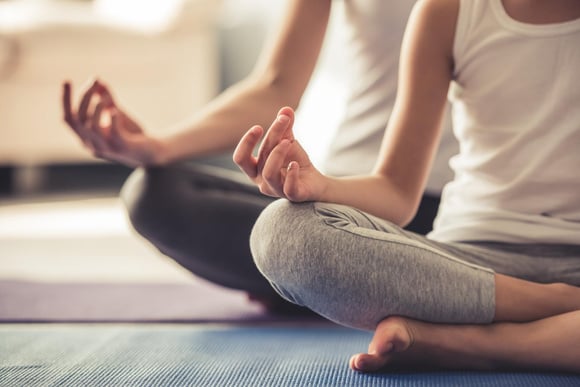Pratique du Yoga : 3 recettes sur-mesure pour gagner en souplesse et prolonger la zen attitude