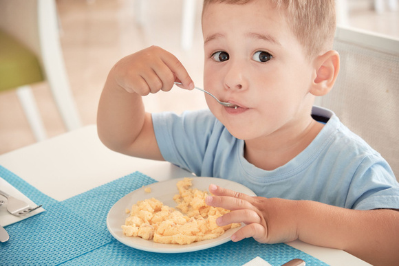 Les oeufs sont riches en nutriments. Adobestock