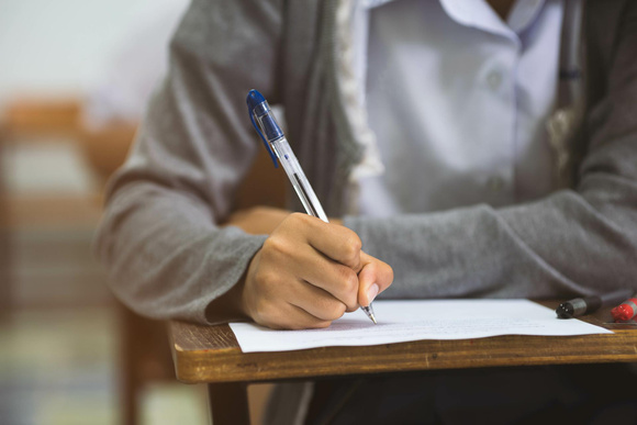 “Vous allez avoir un coup de barre” : le Dr Jimmy Mohamed met en garde contre une erreur alimentaire fréquente pendant les examens