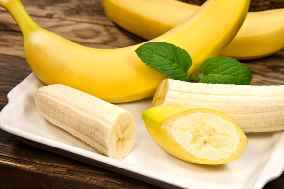 Ne jetez plus les filaments des bananes ! Une nutritionniste dévoile leurs incroyables  bienfaits et la manière de les utiliser