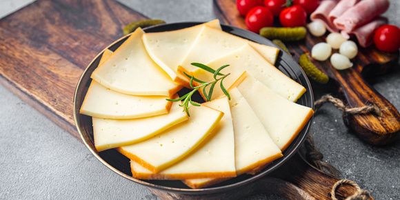 Rappel produit : attention, ce fromage à raclette vendu en supermarché est contaminé par la listeria !