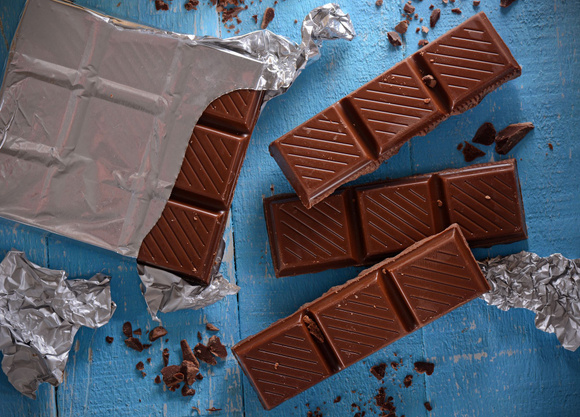 Comment savoir si le chocolat qui traîne dans votre placard est toujours bon ?