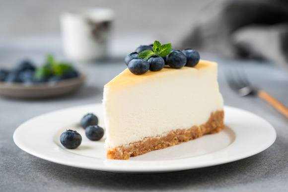 Cette recette va vous permettre de faire des mini cheesecakes en seulement 2 min au micro-ondes