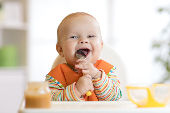 "Pour régaler vos bébés !" : une chef partage sa recette pour faire des petits pots maison vraiment bons !