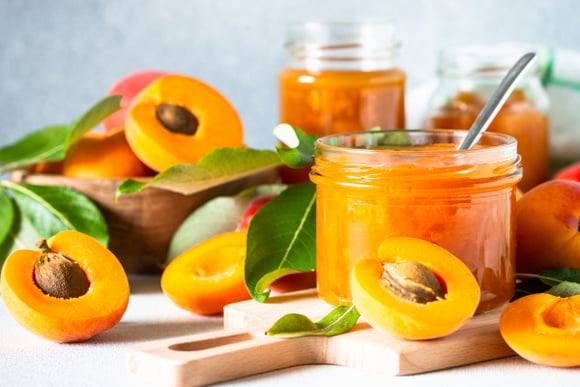 “C’est un délice” : Chef Damien partage sa confiture d’abricot, un intemporel de la saison estivale !