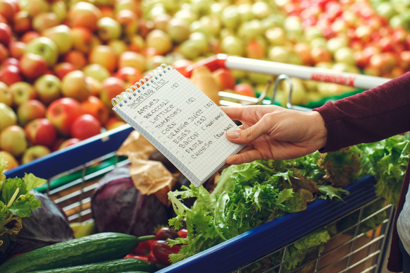 5 astuces pour manger moins cher