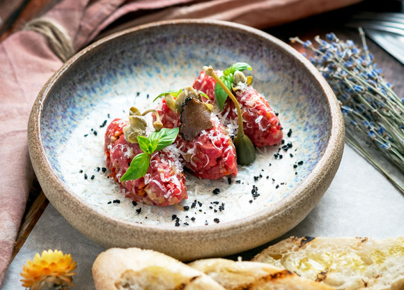 Tartare de boeuf Adobe Stock
 