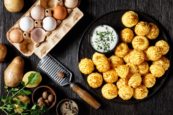 Repas de Noël : voici notre recette de pommes duchesse maison, parfaite à préparer en avance pour ne pas stresser !