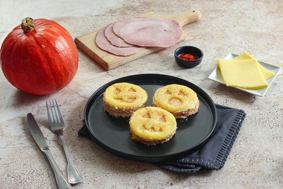 Prêts en 5 minutes, ces croques d’Halloween vont régaler petits et grands monstres