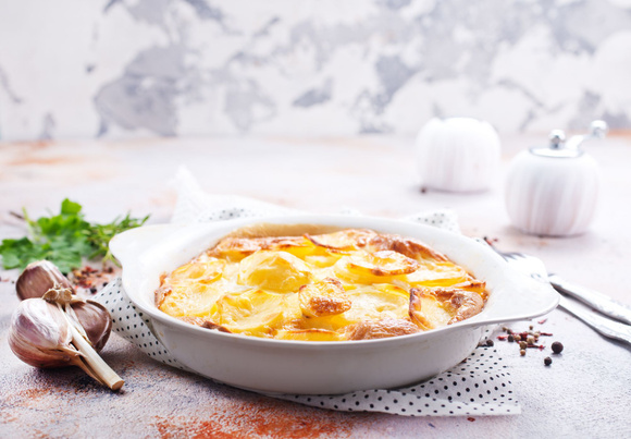 Gratin de pomme de terre et céleri rave Adobe Stock
 