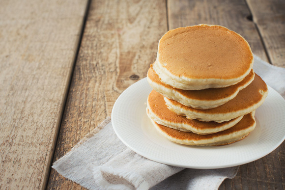 L’astuce de Cyril Lignac pour avoir des pancakes toujours bien moelleux