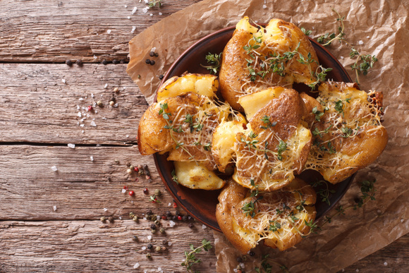 Pommes de terre tapées : la recette signée Laurent Mariotte avec sa touche ultra gourmande