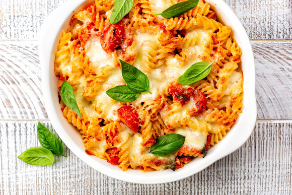 Envie d’un bon gratin de pâtes ? Voici une recette délicieuse de ce classique des dimanches italiens