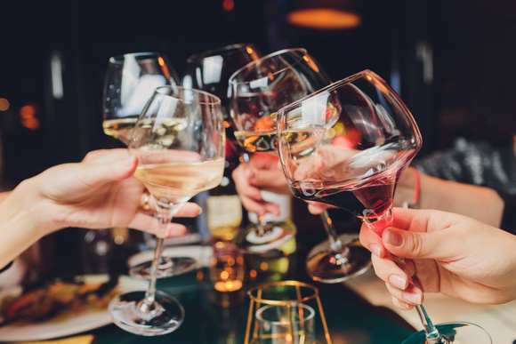 Non, les Français ne sont pas les plus alcooliques d'Europe !