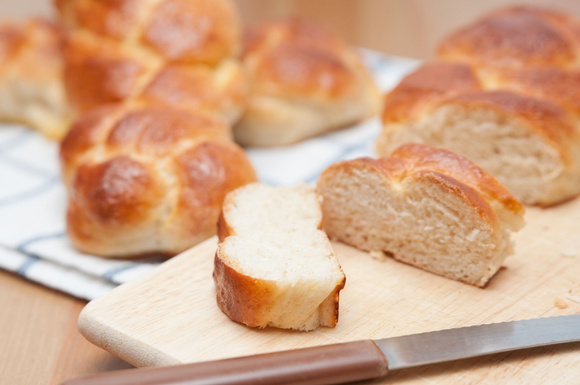Brioche sans lait. Adobestock