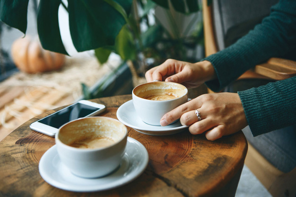 Le café diminue-t-il le taux d'alcoolémie dans le sang ? Adobestock