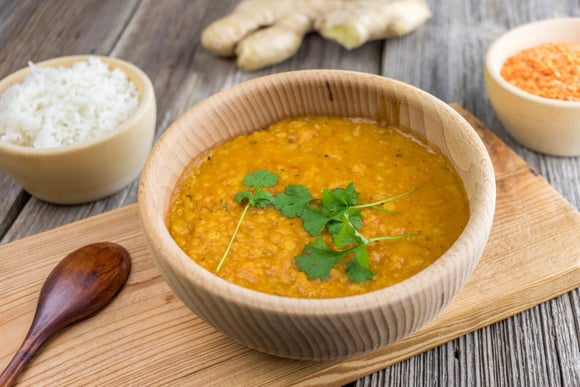Dahl de lentilles. Adobestock