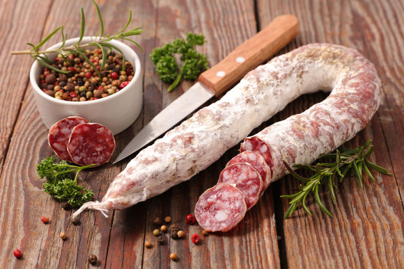 Rappel produit : ce saucisson ne doit surtout pas être consommé et on vous dit pourquoi !
