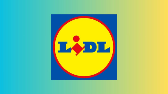 Lidl fait sensation avec cette fabrique à glaçons Silvercrest qui va révolutionner votre été