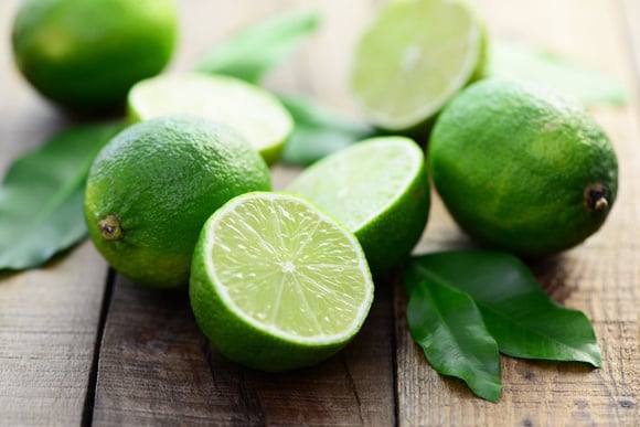 Rappel produit : des citrons verts vendus dans la France entière présentent un taux de pesticides trop élevé