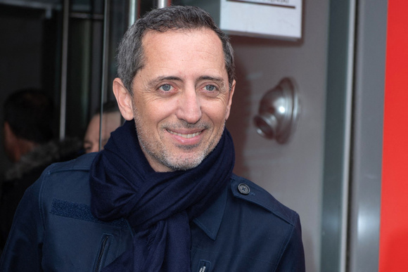 Gad Elmaleh : sa mère se lance dans la livraison de couscous
