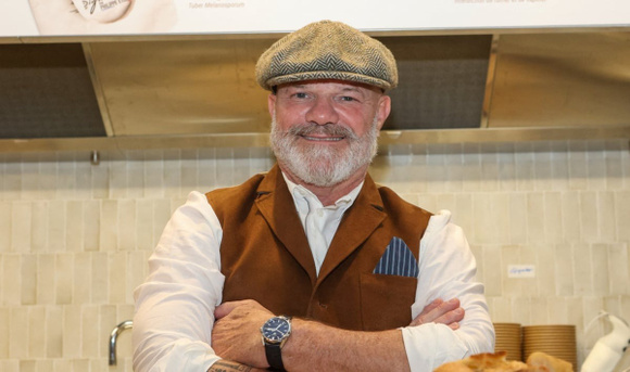 « J’ai mis les poings sur la table » : Philippe Etchebest raconte sa pire expérience avec des clients