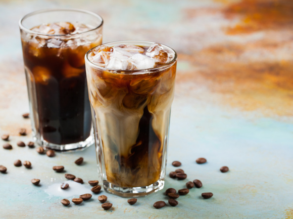 Le docteur Jimmy Mohamed révèle l'unique condition pour que le café vous aide à récupérer des nuits de canicule