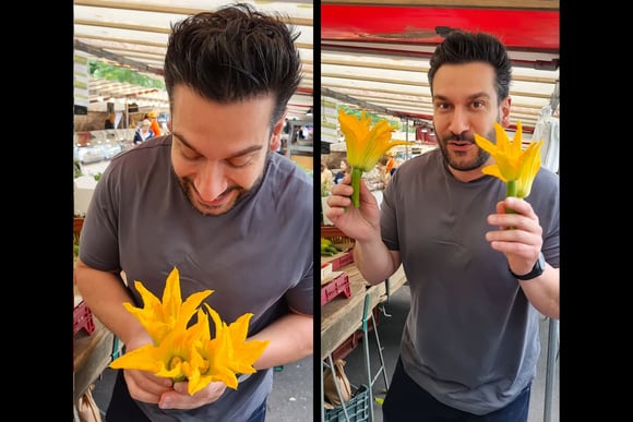 Denny Imbroisi avec les fleurs de courgettes - © Silvia Santucci