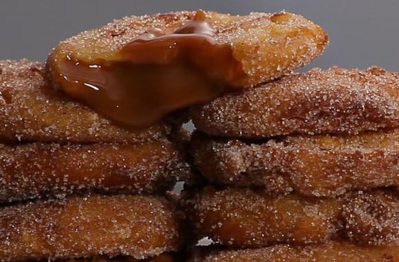 Beignets de pommes au coeur coulant de caramel. 750g