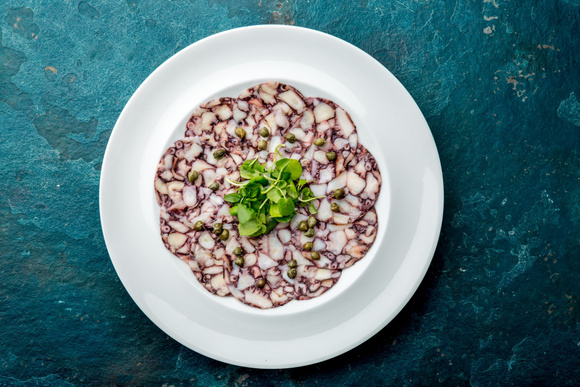 Carpaccio Adobe Stock