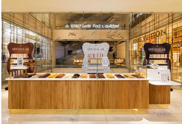 Alerte gourmande : Christophe Michalak dédie un pop-up inédit à l'ourson en guimauve