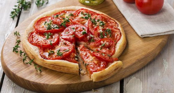 Tarte à la tomate, à la moutarde et aux herbes par Paupiette pour 750g