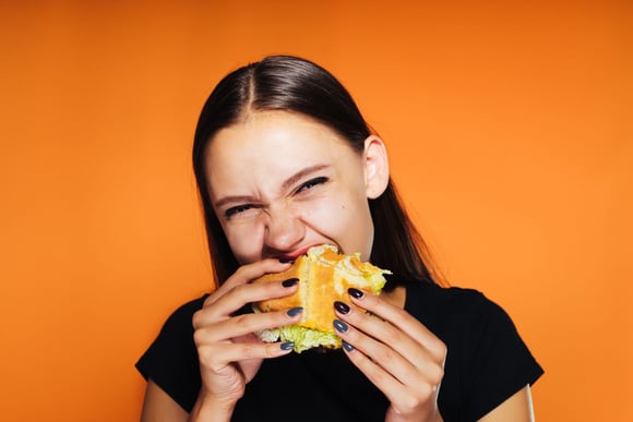 Au secours, pourquoi j’ai tout le temps faim ?