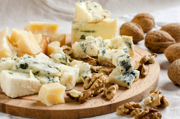 Vous ne jetterez plus le moindre petit bout de fromage grâce à nos astuces