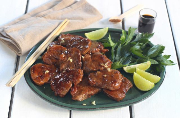 Filet mignon de porc sauté aux épices et au miel. Silvia Santucci