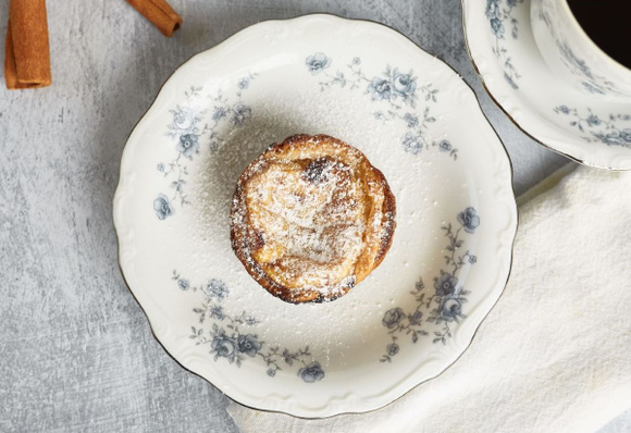 Le pastel de feijão d'Alfama, une pâtisserie typique de Lisbonne, à base d’amandes et de…. haricots blancs. (@Adobe Stock)