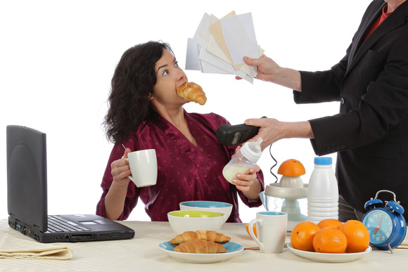 Stress, fatigue : pourquoi la rentrée me pousse à grignoter ?